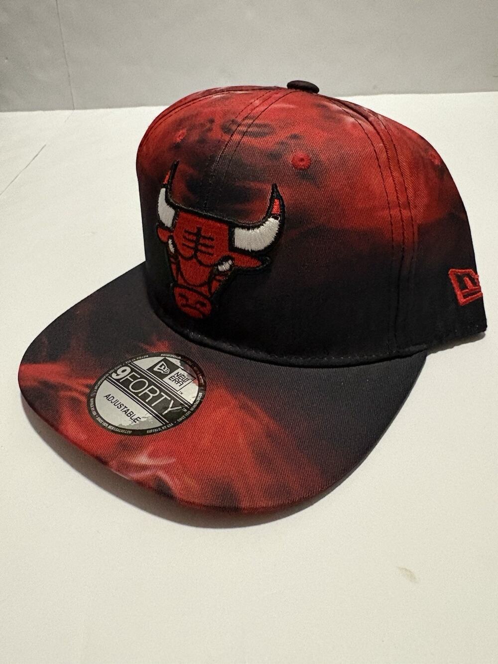 New Era 9FORTY Chicago Bulls Snapback Hat Red Black All Over Print NBA Cap